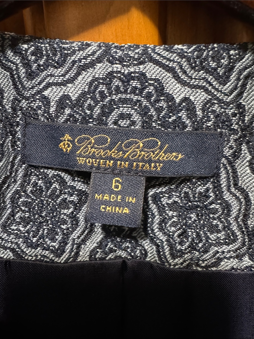 Brooks Brothers Blue and Black Patterned Blazer EUC - Picture 2 of 10